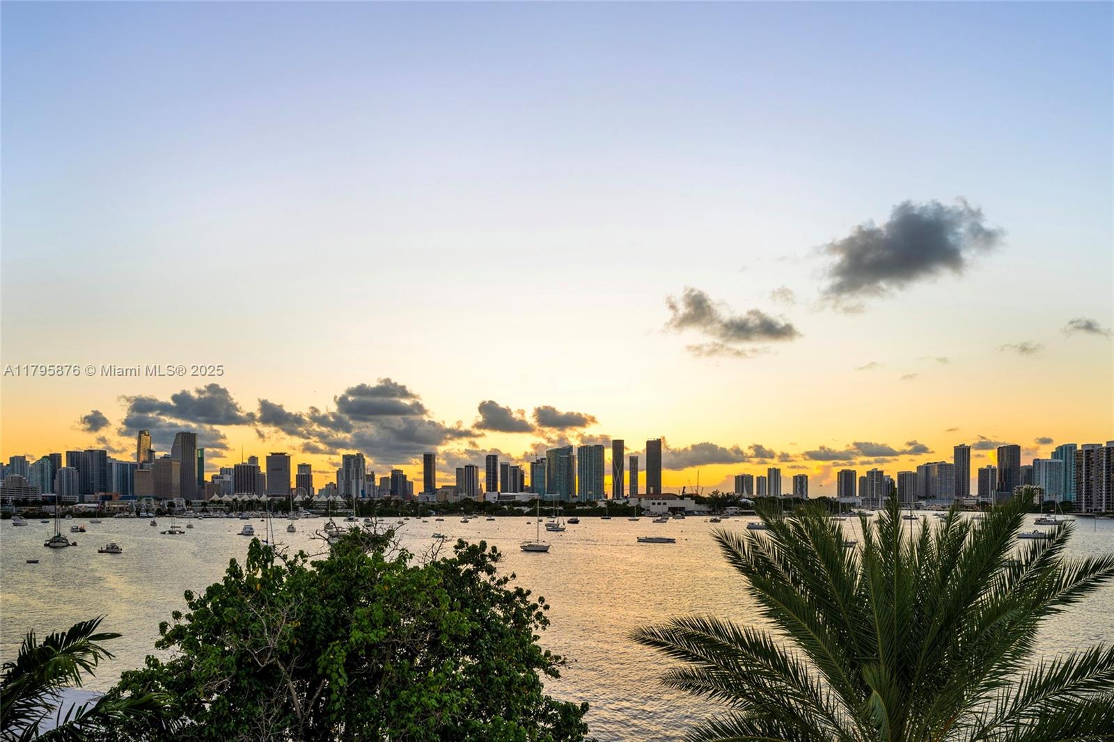 HIBISCUS ISLAND - Residential