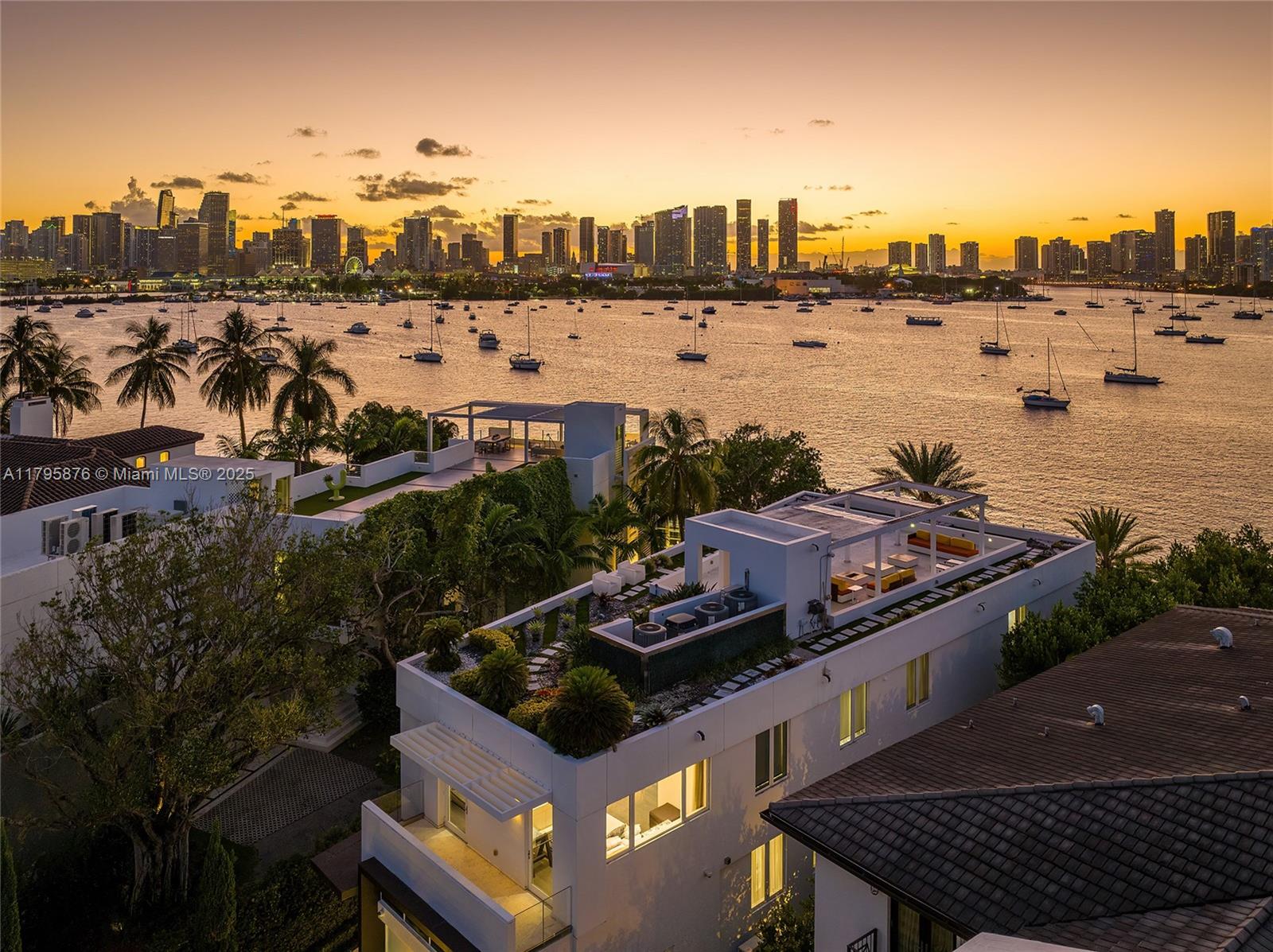HIBISCUS ISLAND - Residential