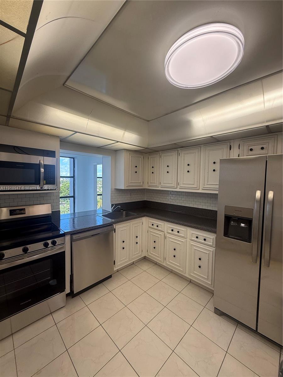 OCEANVIEW PARK CONDO - Residential