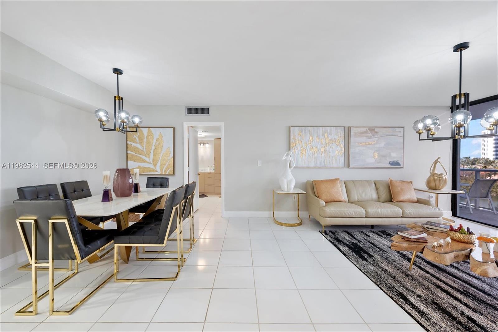 FLAMENCO CONDO TOWER I - Residential