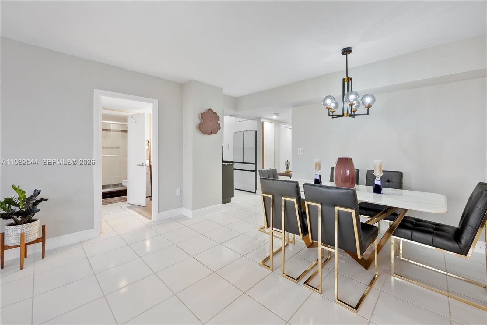 FLAMENCO CONDO TOWER I - Residential