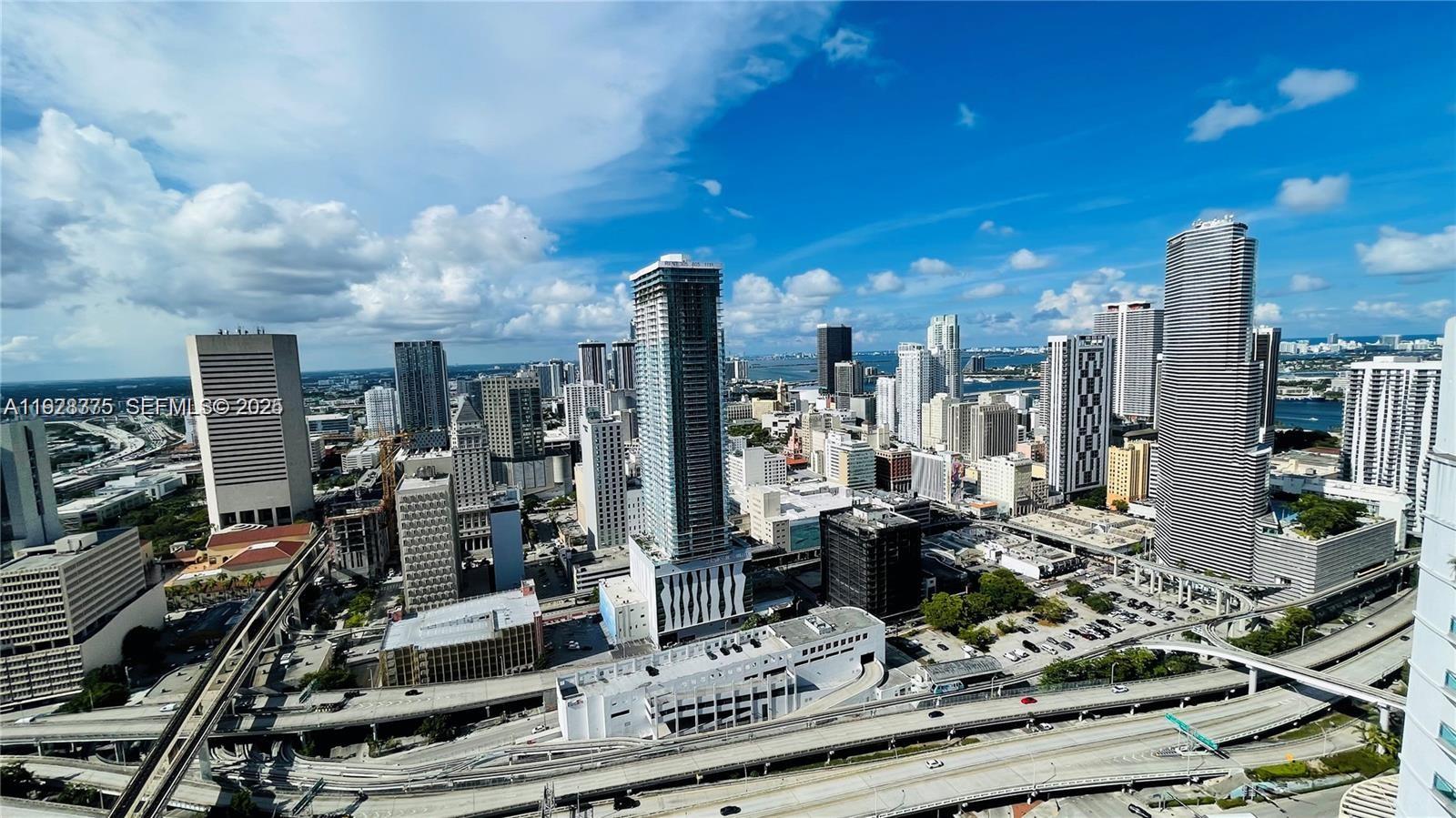 IVY CONDO - Residential Lease