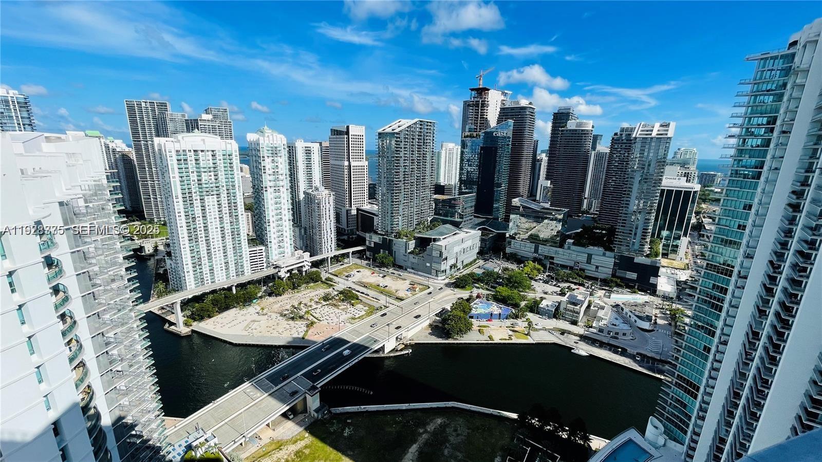 IVY CONDO - Residential Lease