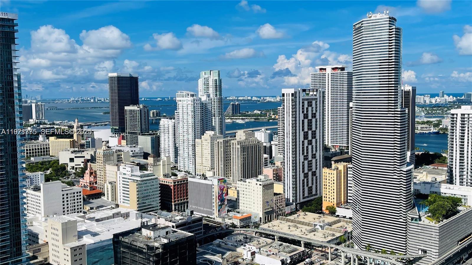 IVY CONDO - Residential Lease