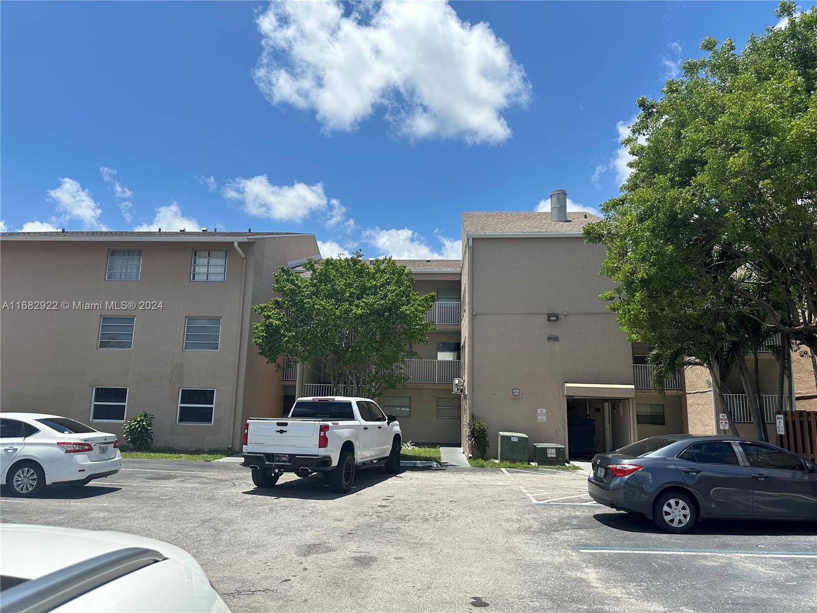 Property for Sale at 8420 Sw 154th Cir Ct 536, Miami, Broward County, Florida - Bedrooms: 3 
Bathrooms: 2  - $319,000