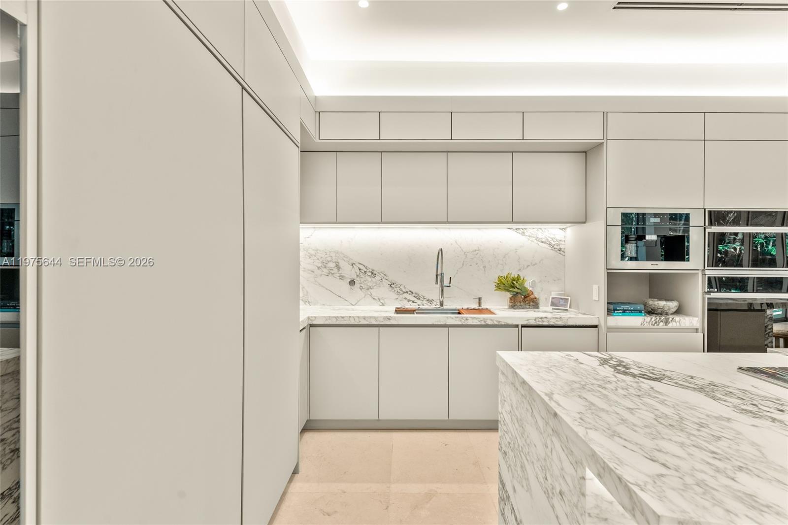 NATOMA MANORS RE SUB - Residential