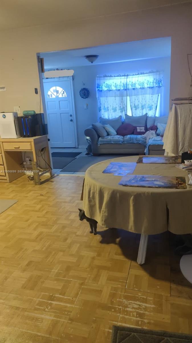 FOREST RIDGE PARK - Residential