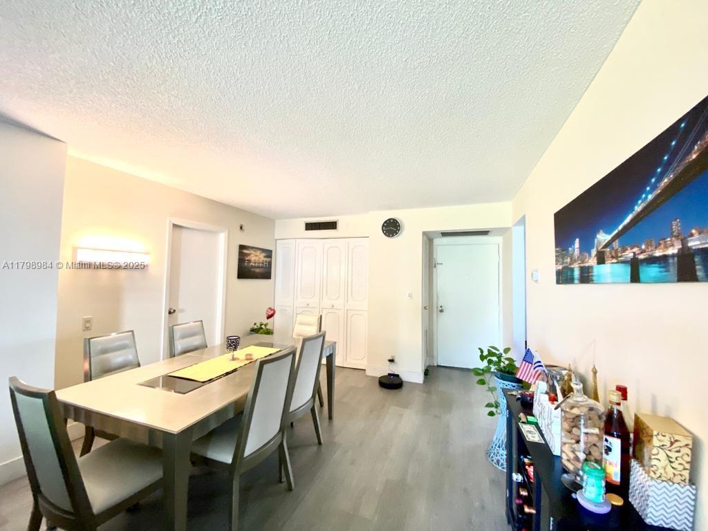3475 N Country Club Dr 306