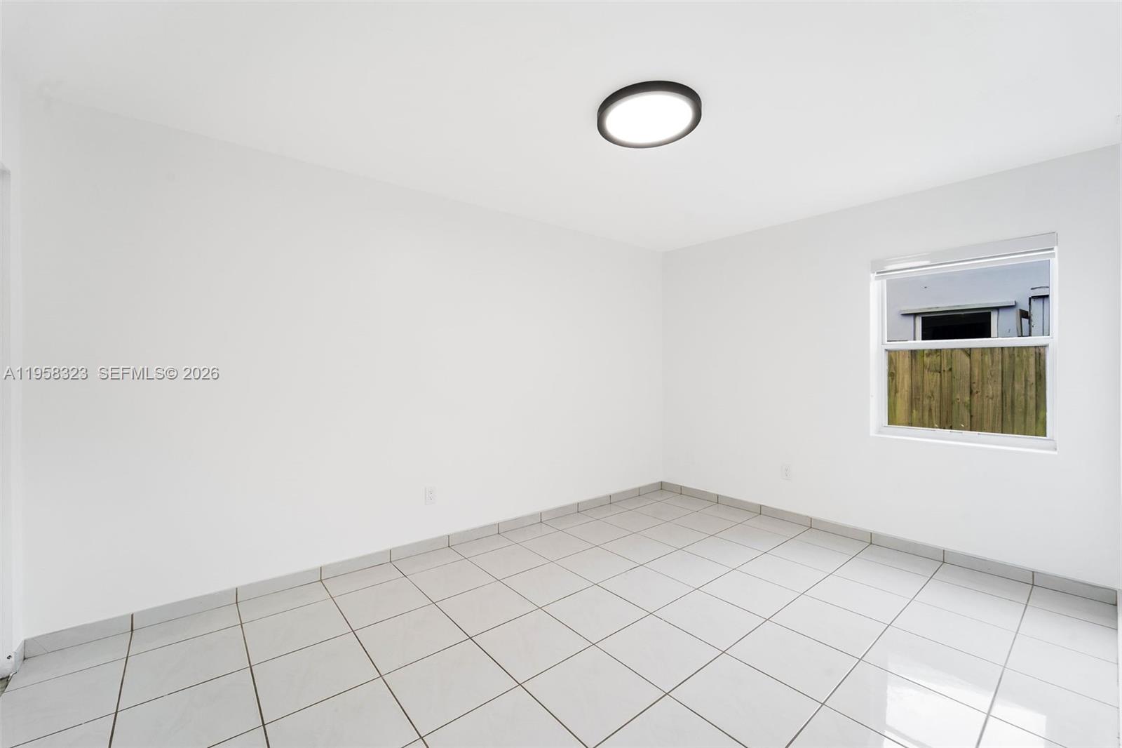 POINT ROYALE SEC TWO - Residential Lease