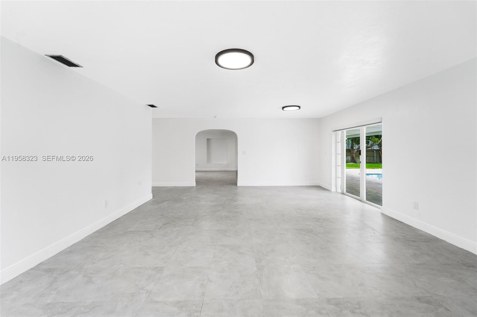 POINT ROYALE SEC TWO - Residential Lease