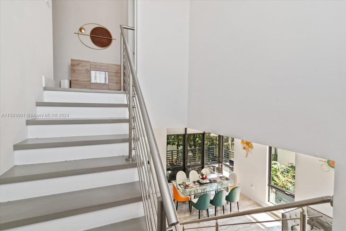 DOWNTOWN DORAL SOUTH PHAS - Residential