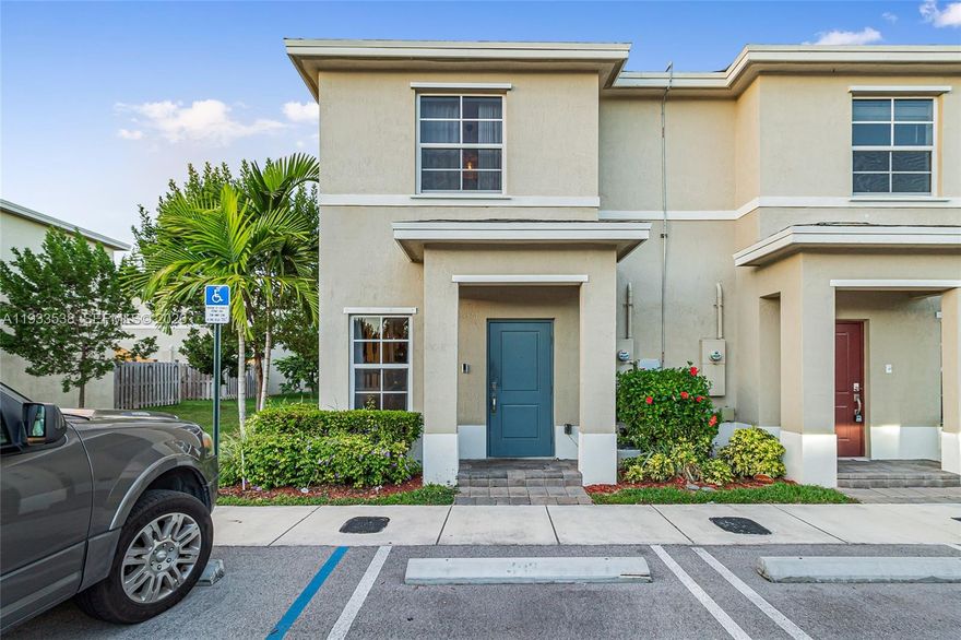 Spacious two-story 2-bedroom, 2.5-bath corner townhome in Keys Pointe! This home offers solar panels for enhanced energy efficiency and lower electricity costs, along with 2 dedicated parking spaces right outside your door and a private patio with a fenced backyard. The modern kitchen is equipped with stainless steel appliances, and the unit also includes a washer and dryer for added convenience. Enjoy resort-style amenities within walking distance, including a pool, basketball courts, gym, and more. Just minutes from the Florida Keys, this property perfectly blends comfort, convenience, and lifestyle.