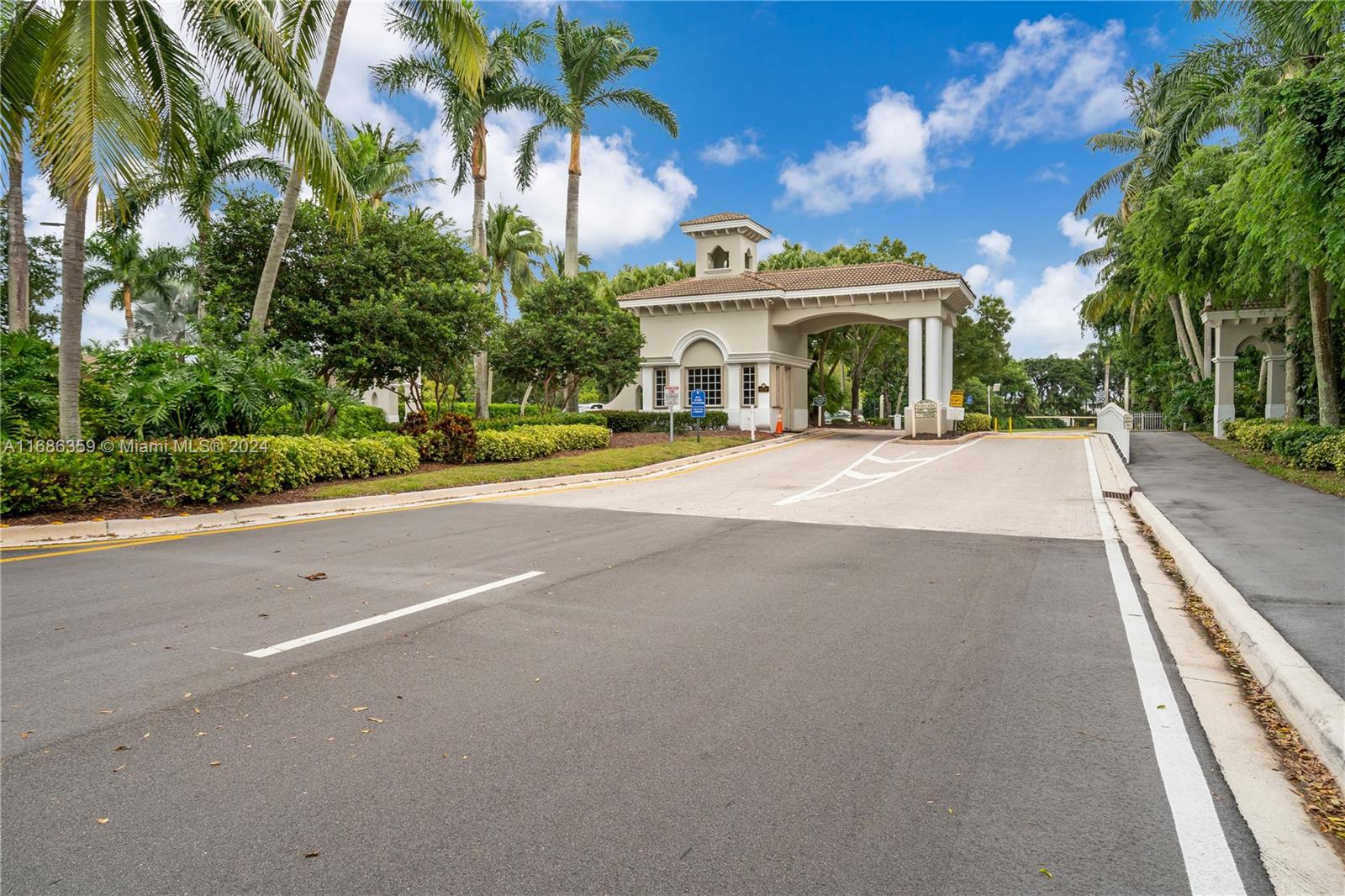 VIZCAYA 4 - Residential