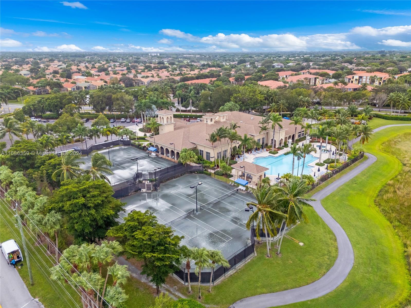 VIZCAYA 4 - Residential