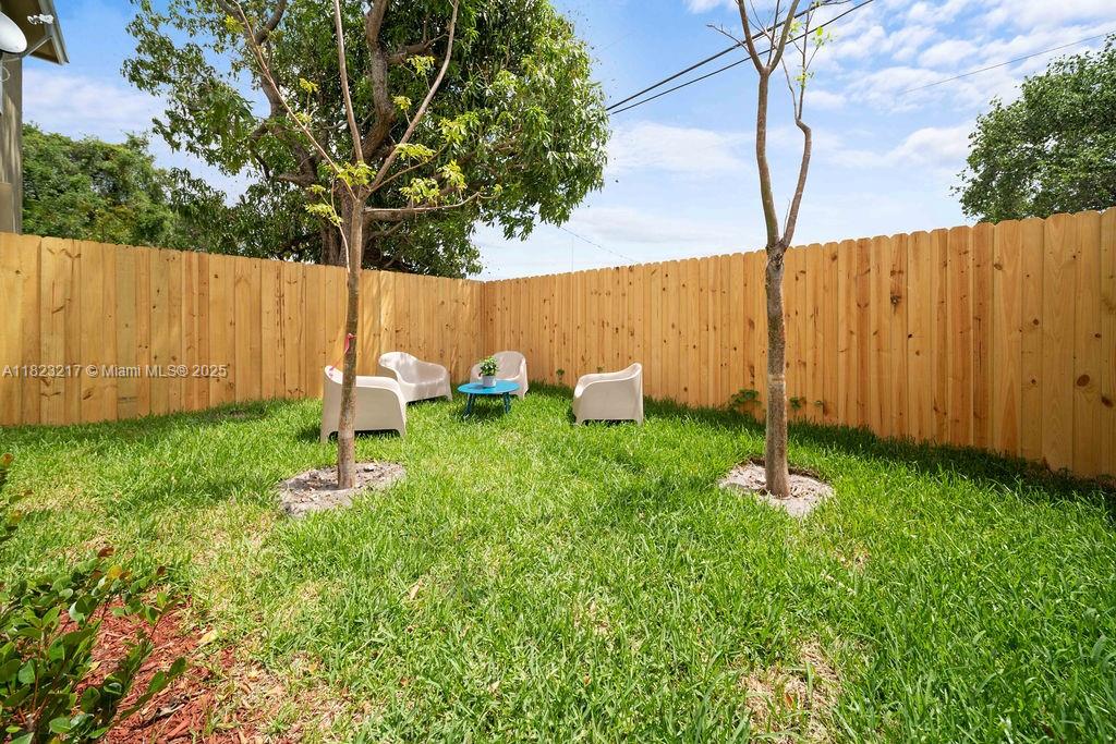 FLORAL PK - Residential Income