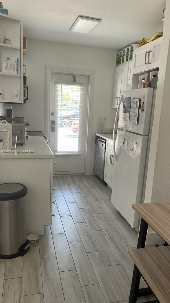 EDGEWATER OF CORAL GABLES - Residential Lease
