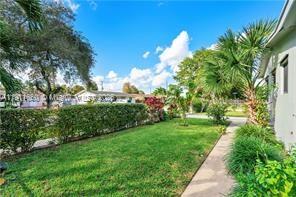 LINWOOD GARDENS NO 2 - Residential