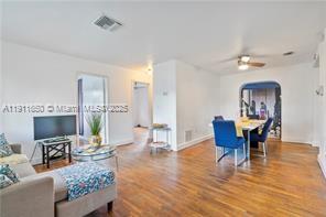 LINWOOD GARDENS NO 2 - Residential