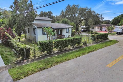 6470 Mcclellan St Hollywood FL 33024