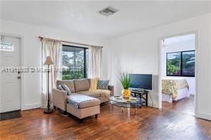 LINWOOD GARDENS NO 2 - Residential