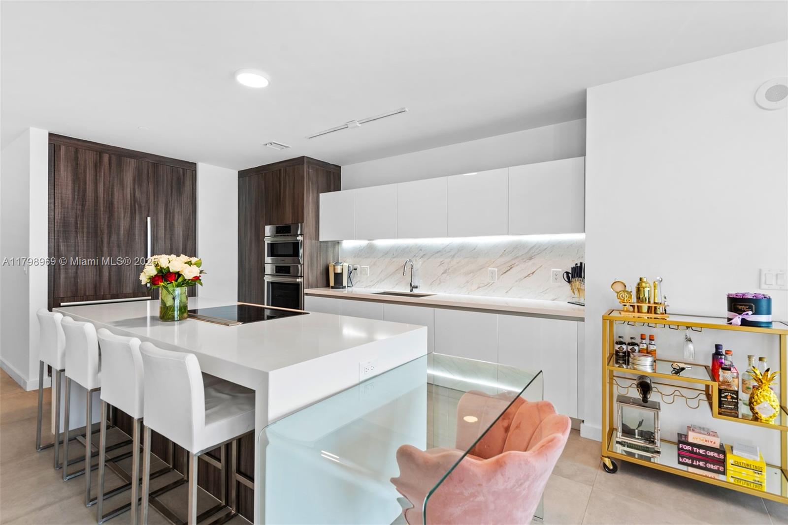 PARAMOUNT MIAMI WORLDCENT - Residential