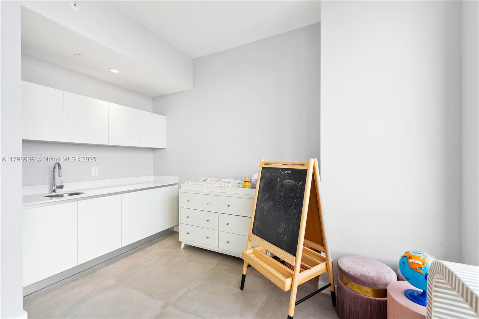 PARAMOUNT MIAMI WORLDCENT - Residential