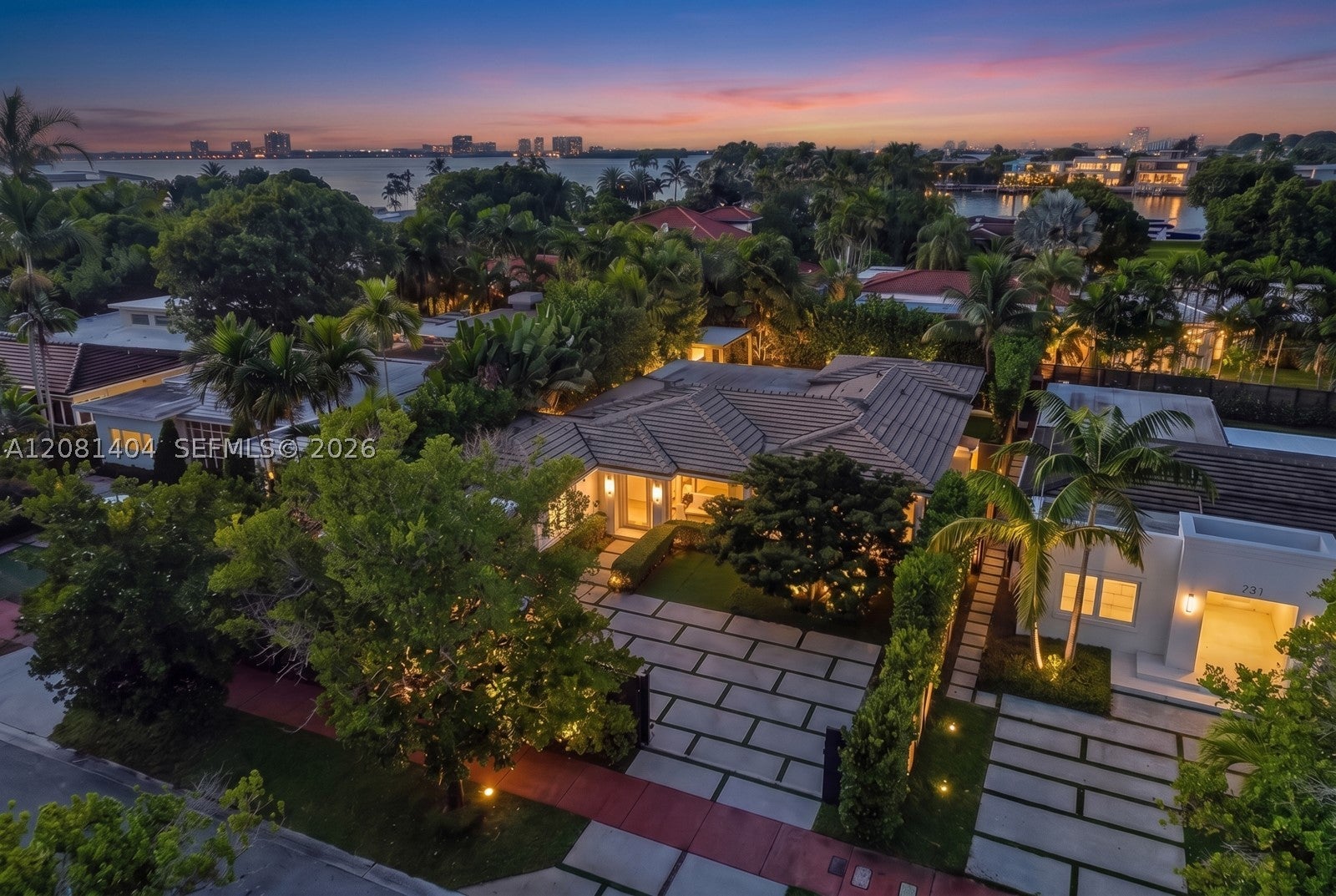 771 Fairway Dr