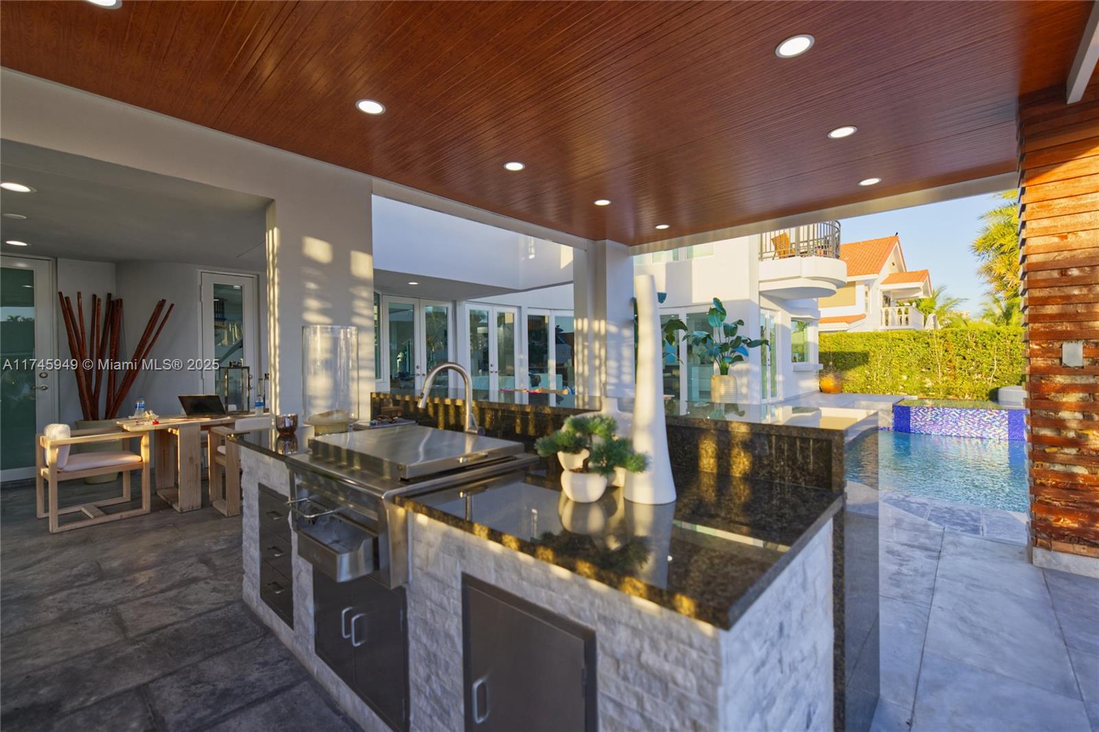 EASTERN SHORES 1ST ADDN - Residential