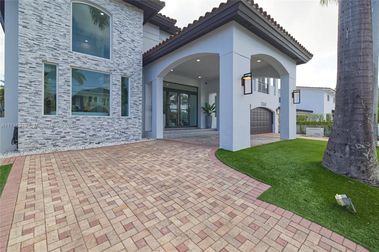 EASTERN SHORES 1ST ADDN - Residential