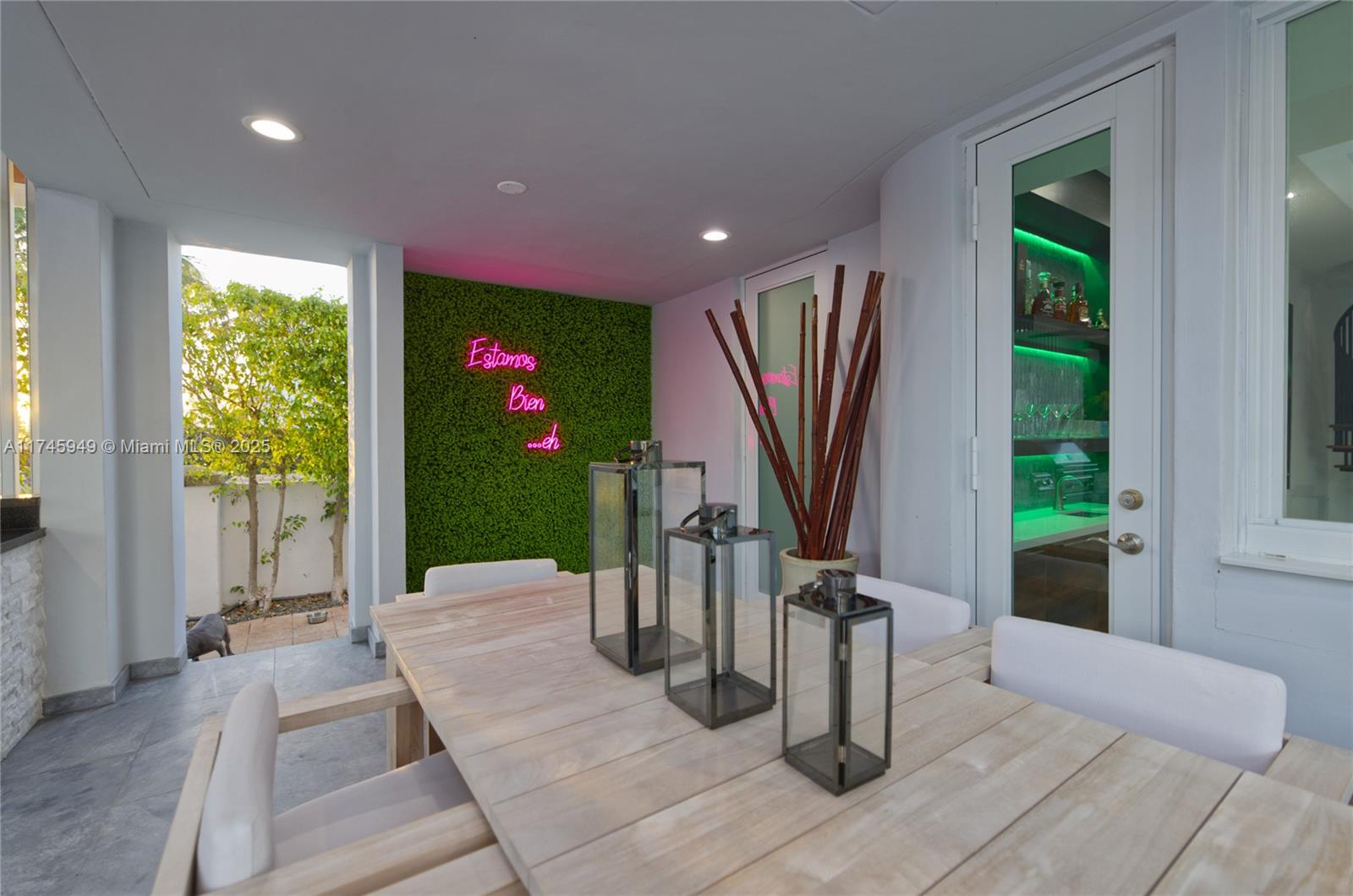 EASTERN SHORES 1ST ADDN - Residential