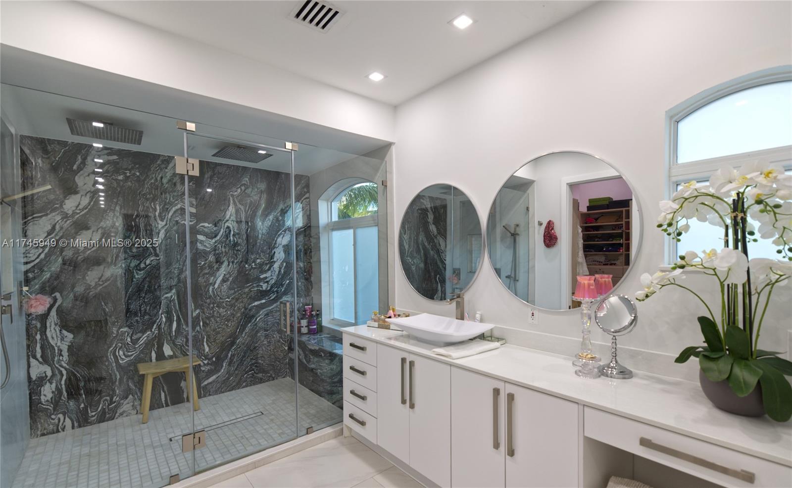 EASTERN SHORES 1ST ADDN - Residential