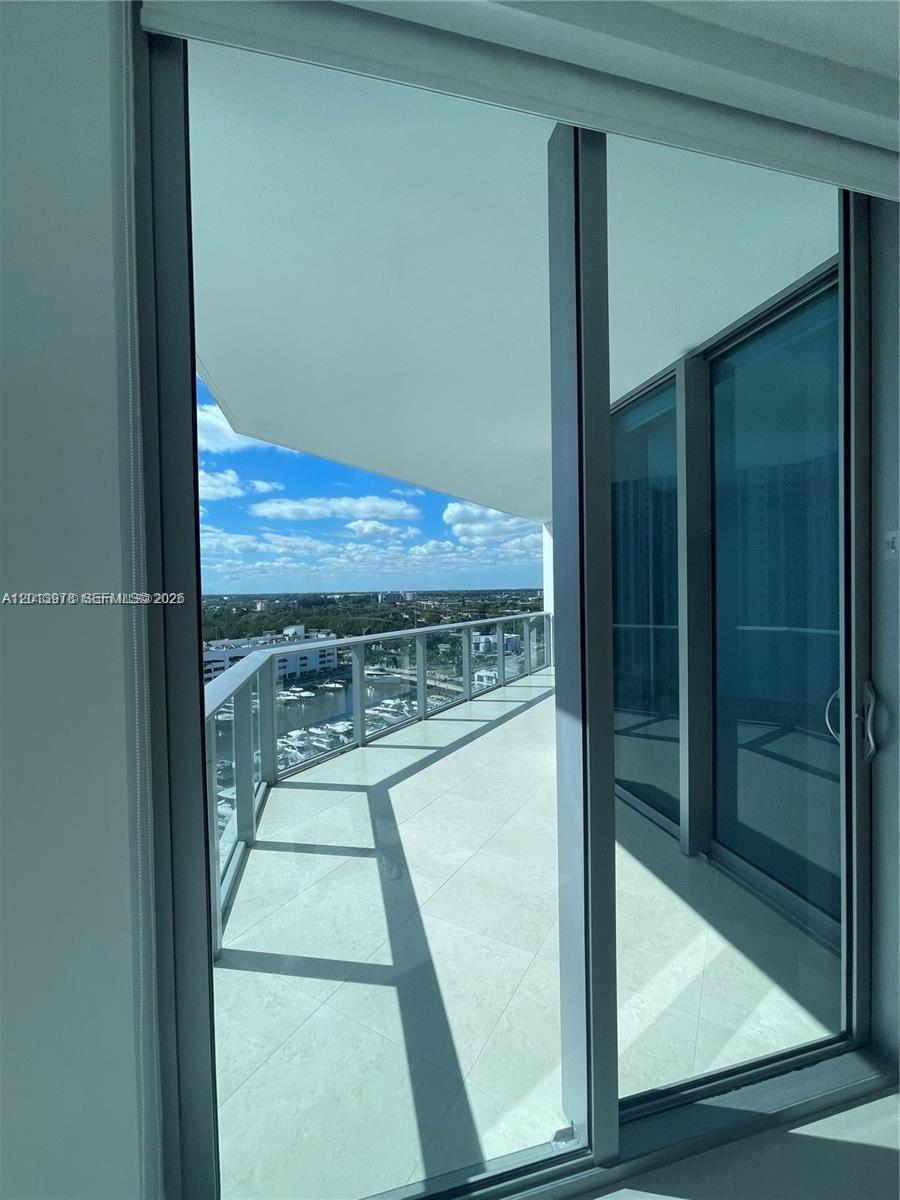 MARINA PALMS RESIDENCES N - Residential