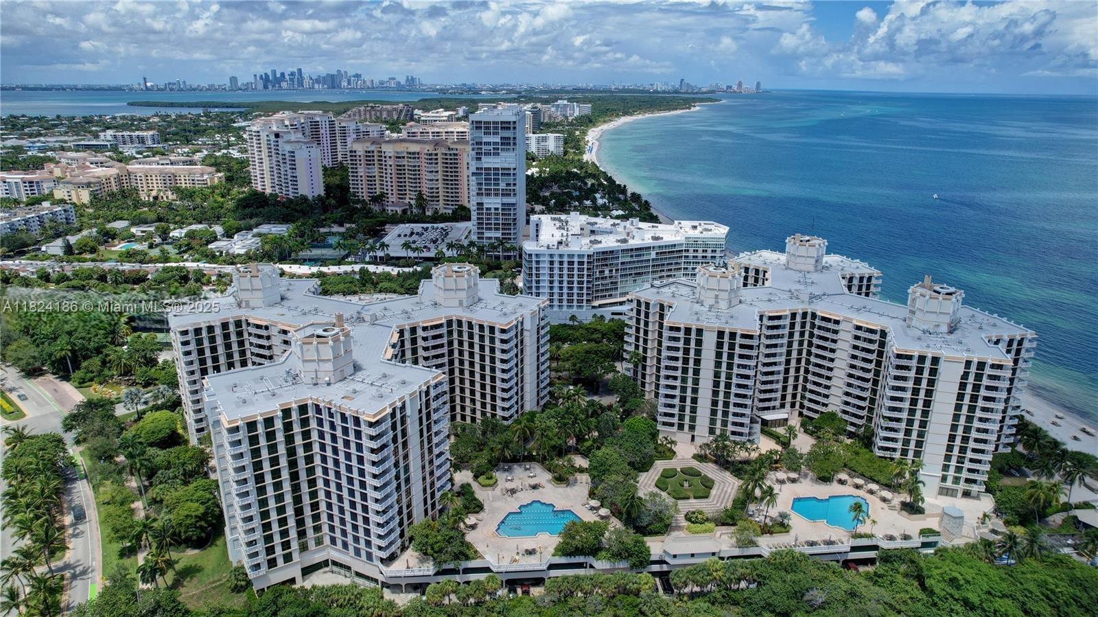 1121 Crandon Blvd E302, Key Biscayne, Miami-Dade County, Florida - 2 Bedrooms  
2 Bathrooms - 