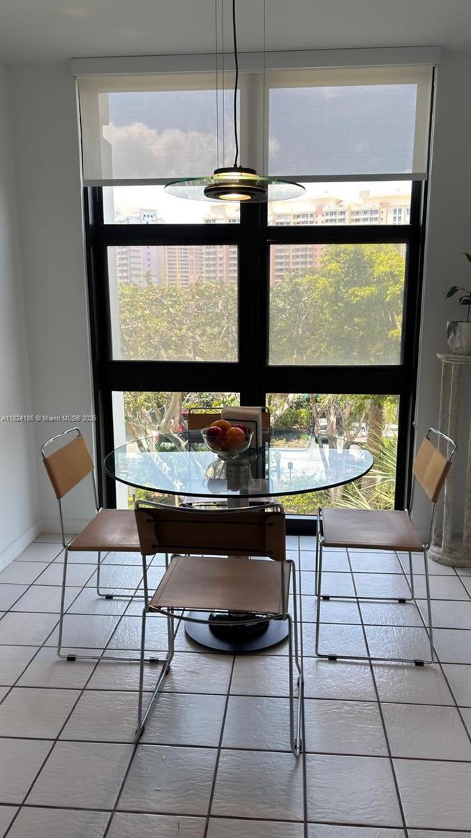 TOWERS OF KEY BISCAYNE CO - Residential Lease