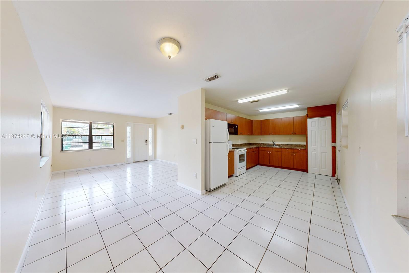 Photo 5 of 28 of 30624 SW 154th Ct house