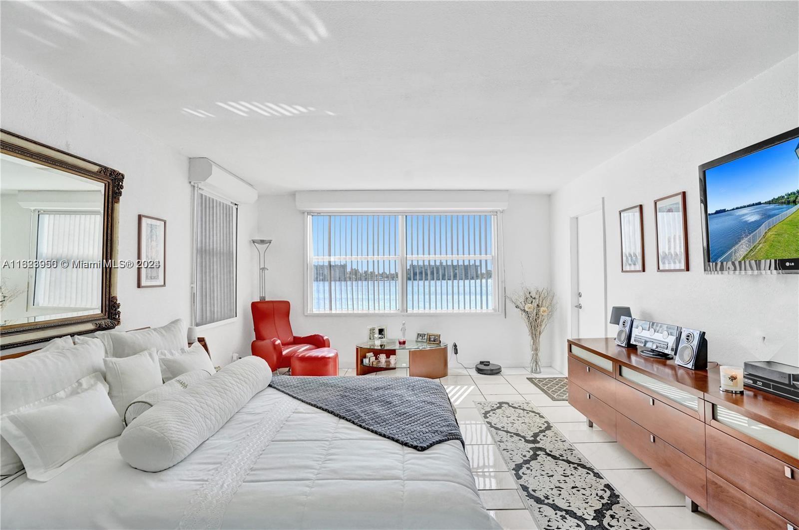 RIVIERA CONDOMINIUM APTS - Residential