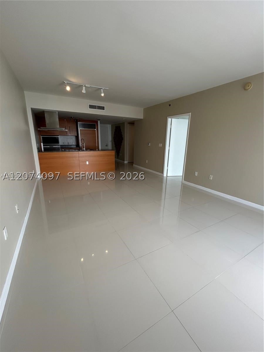 495 Brickell Ave 3609