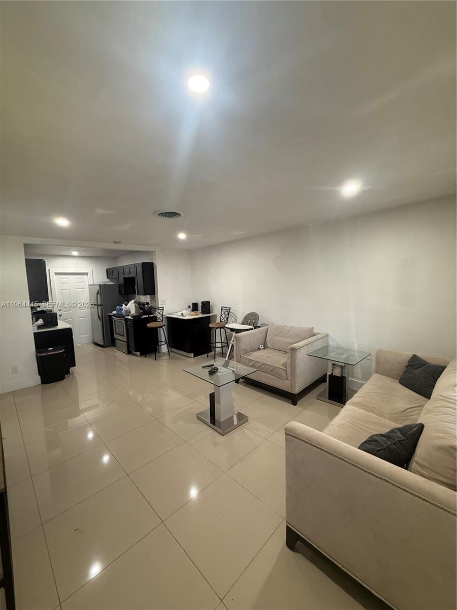 TALLMAN PINES 2ND SEC - Residential Income