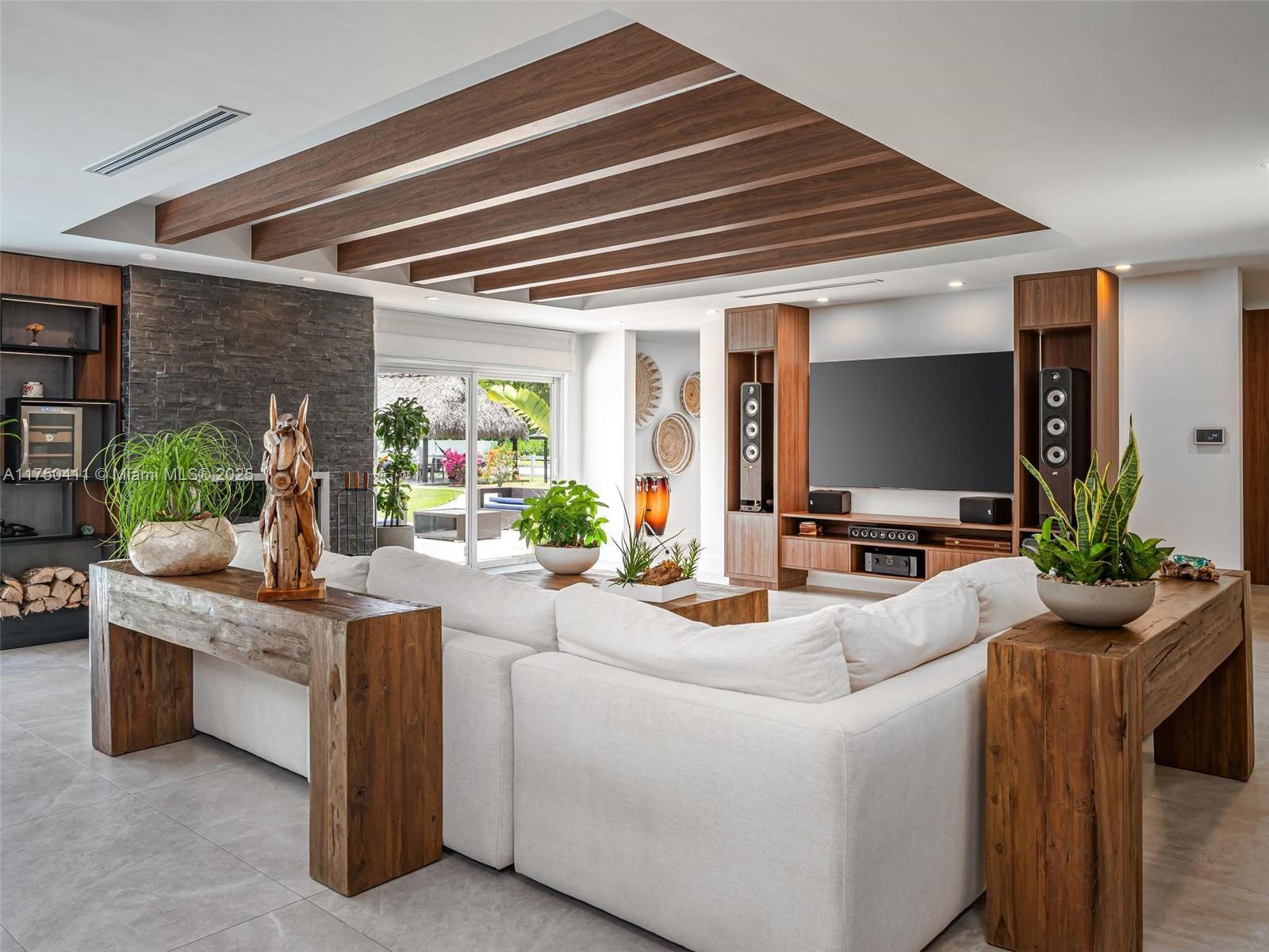 ROLLING OAKS ESTATES - Residential