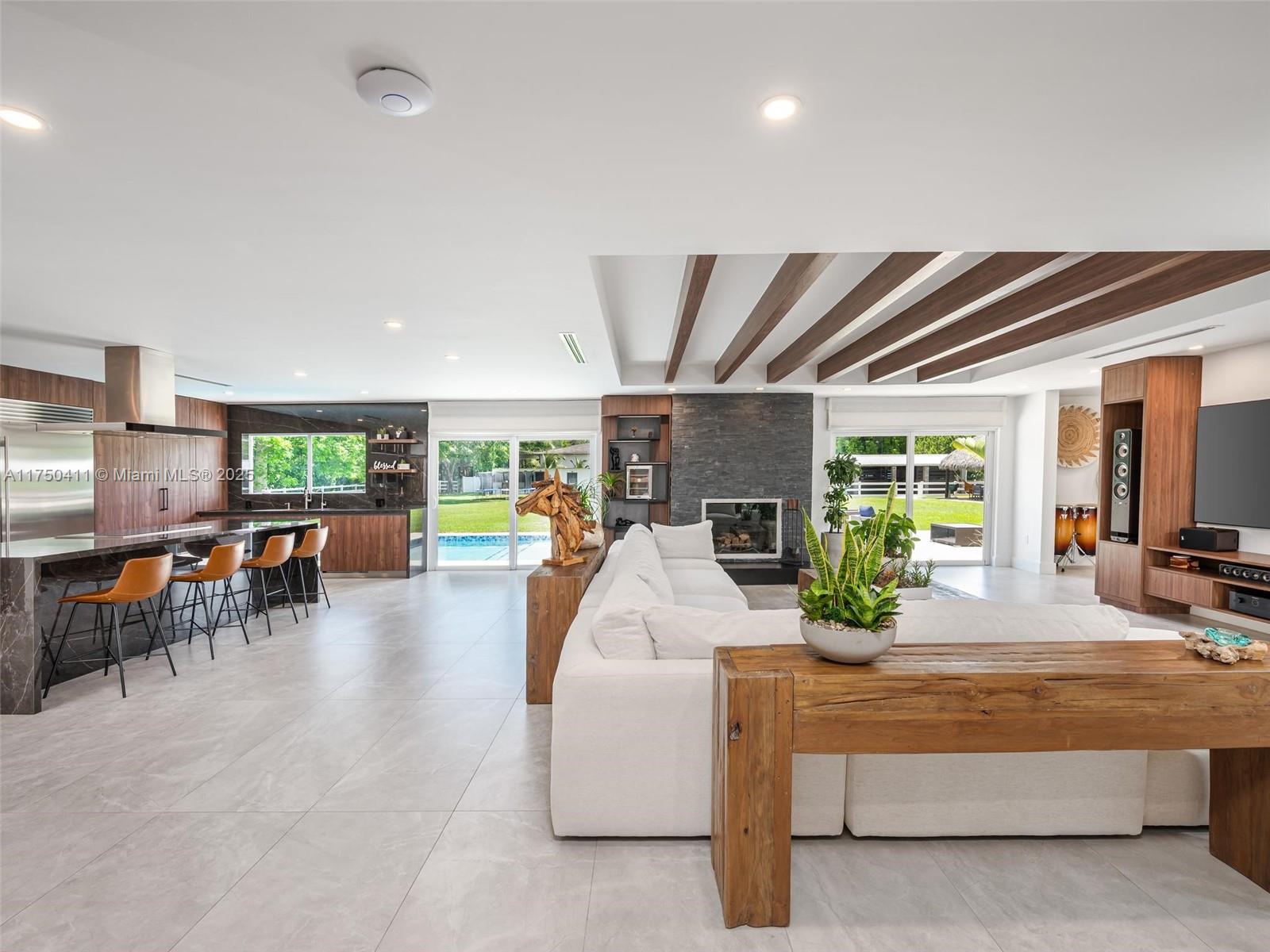 ROLLING OAKS ESTATES - Residential
