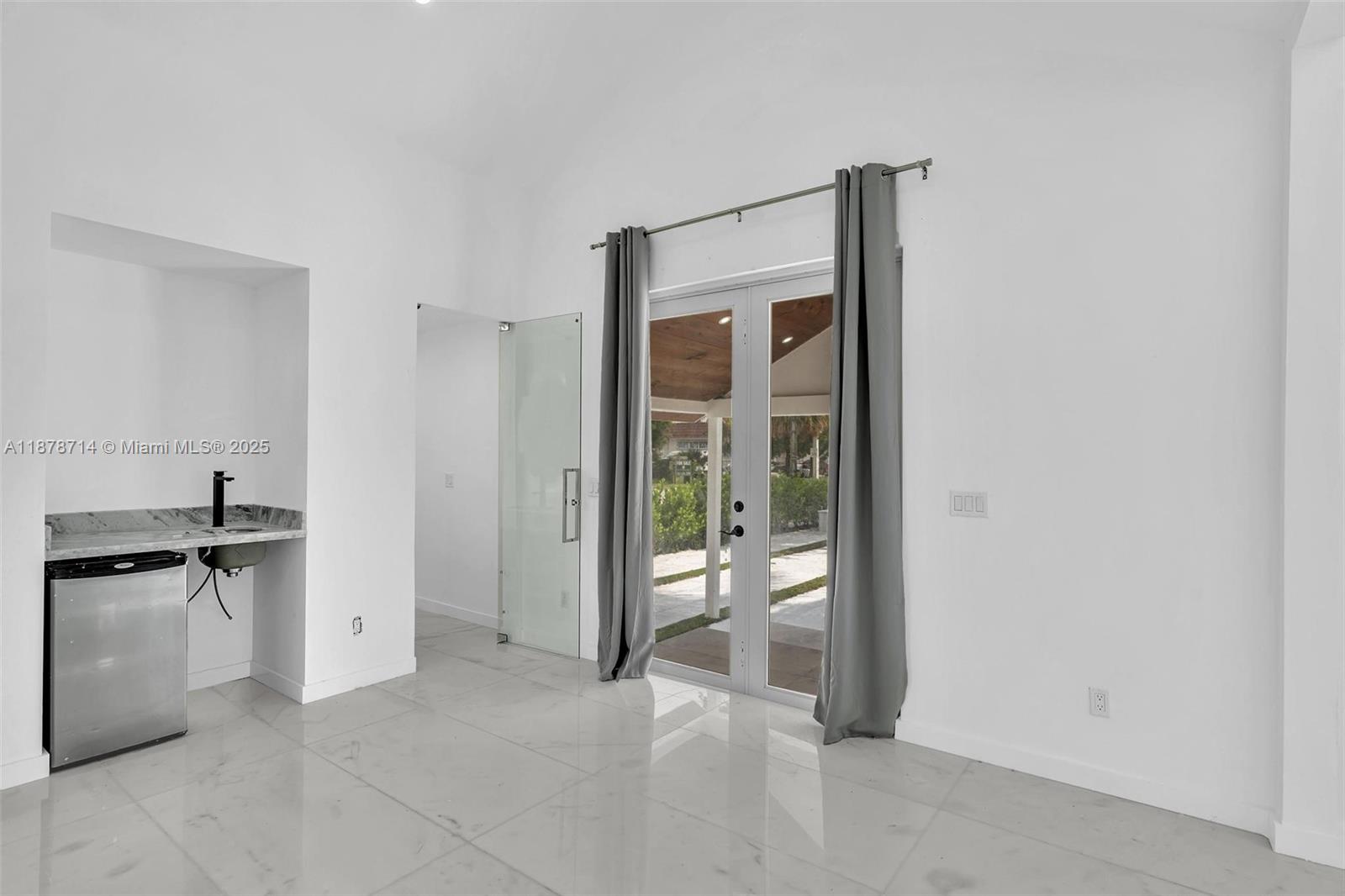 OSCEOLA PARK - Residential Lease