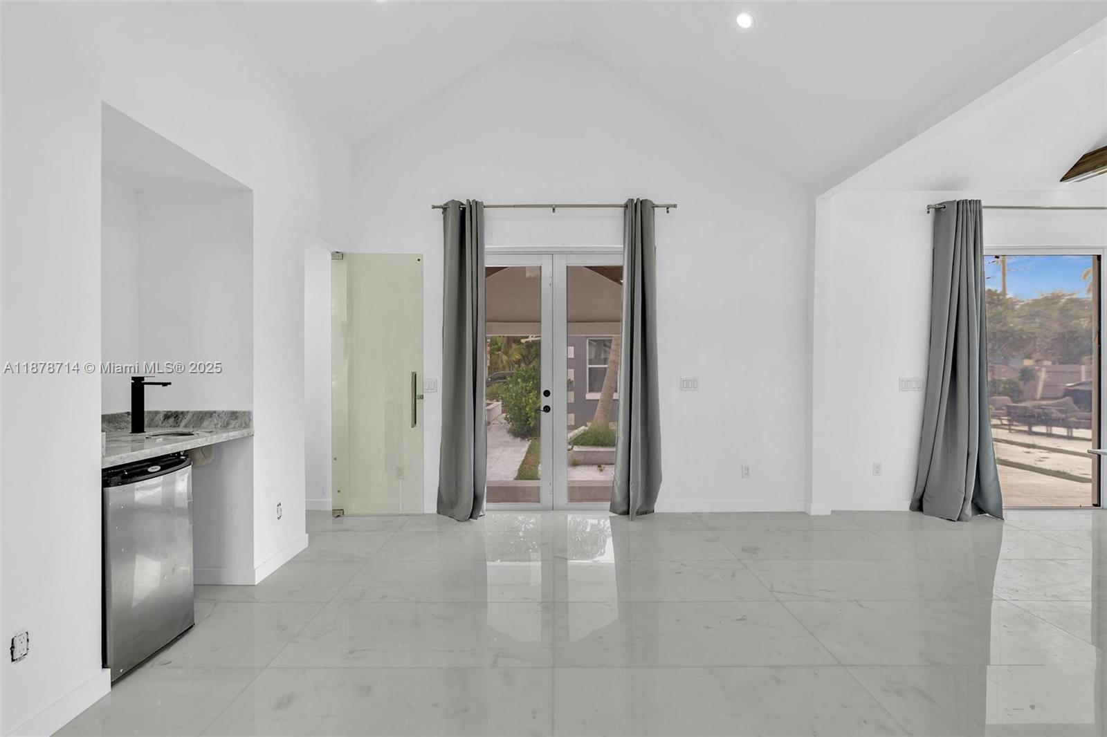 OSCEOLA PARK - Residential Lease