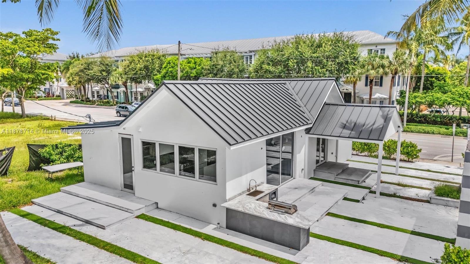 OSCEOLA PARK - Residential Lease