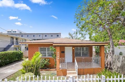 3720 NW 20th Ct 0 Miami FL 33142