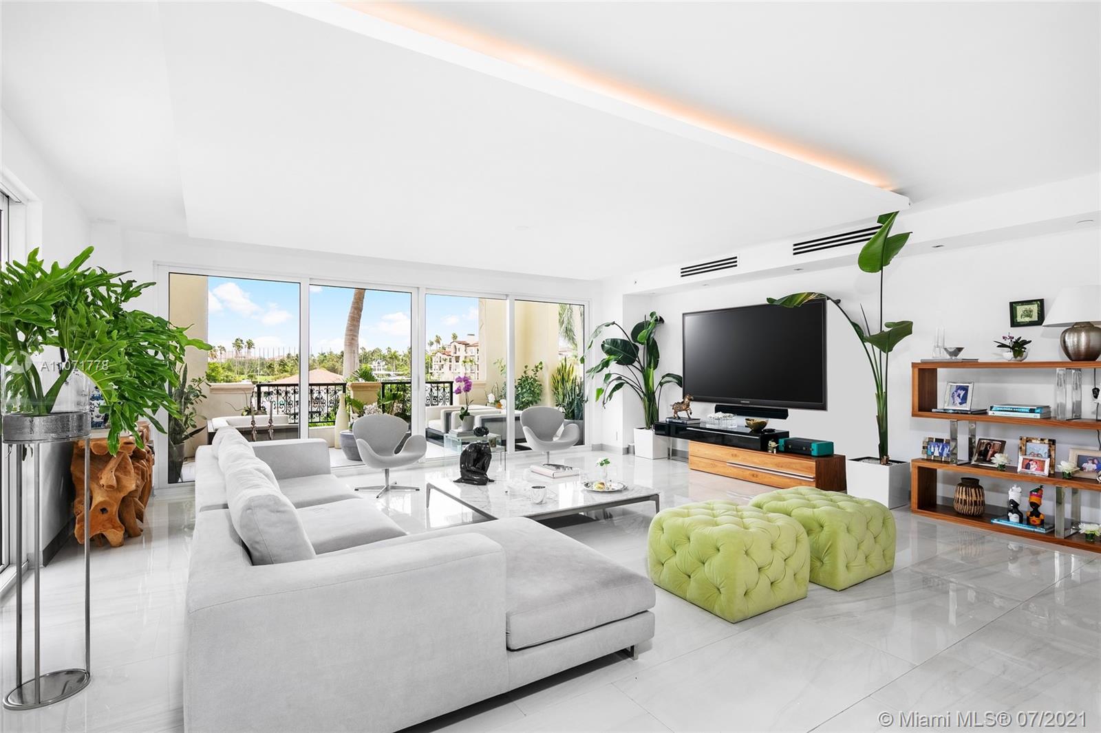 HARBORVIEW AT FISHER ISL - Residential