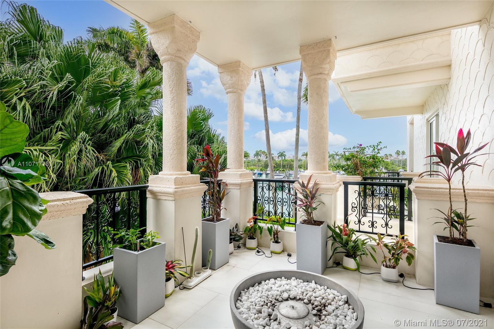 HARBORVIEW AT FISHER ISL - Residential