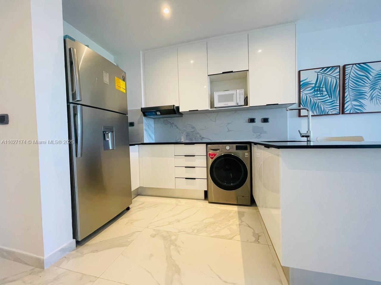 CANA ROCK STAR EDIFICIO - Residential