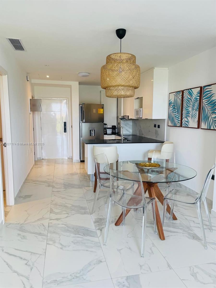 CANA ROCK STAR EDIFICIO - Residential