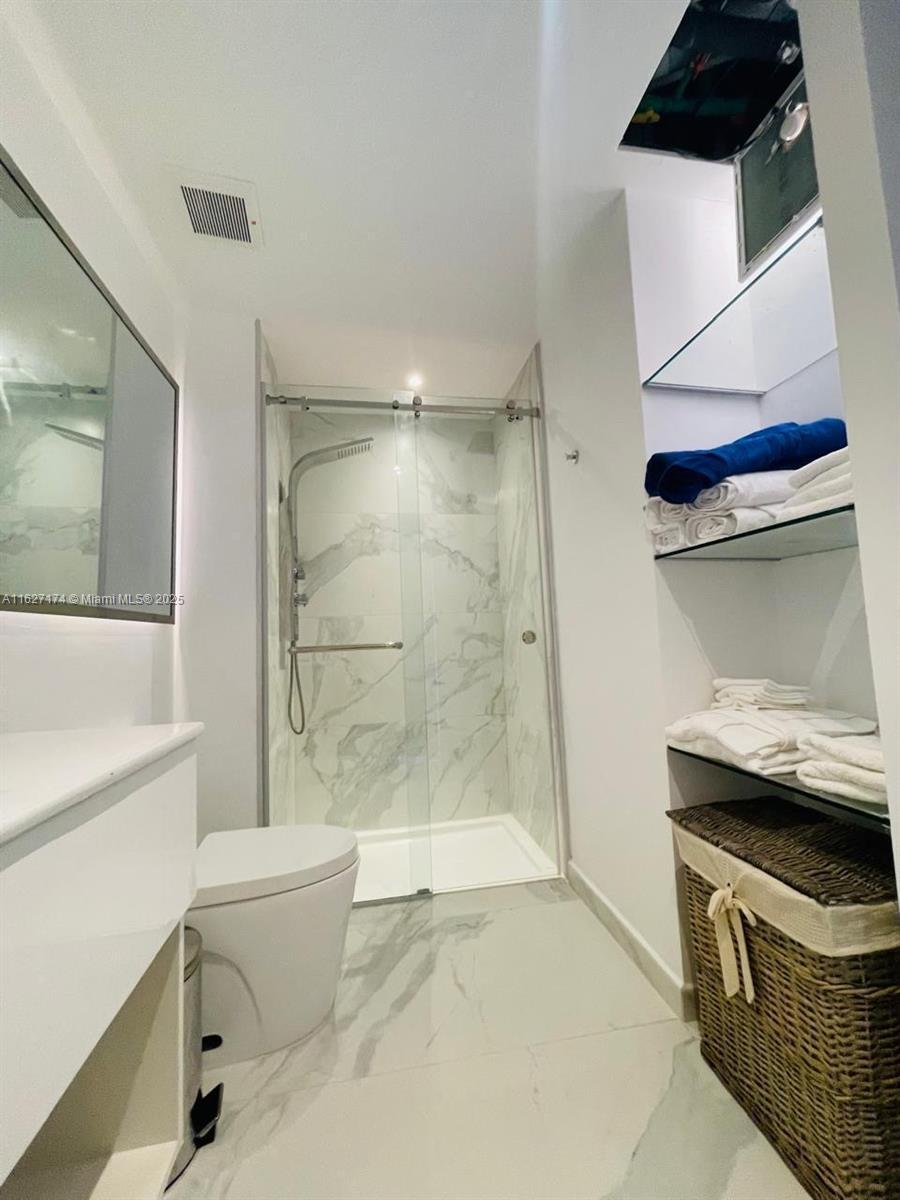 CANA ROCK STAR EDIFICIO - Residential