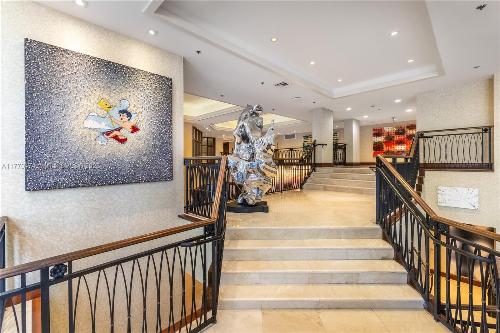 KENILWORTH CONDO - Residential